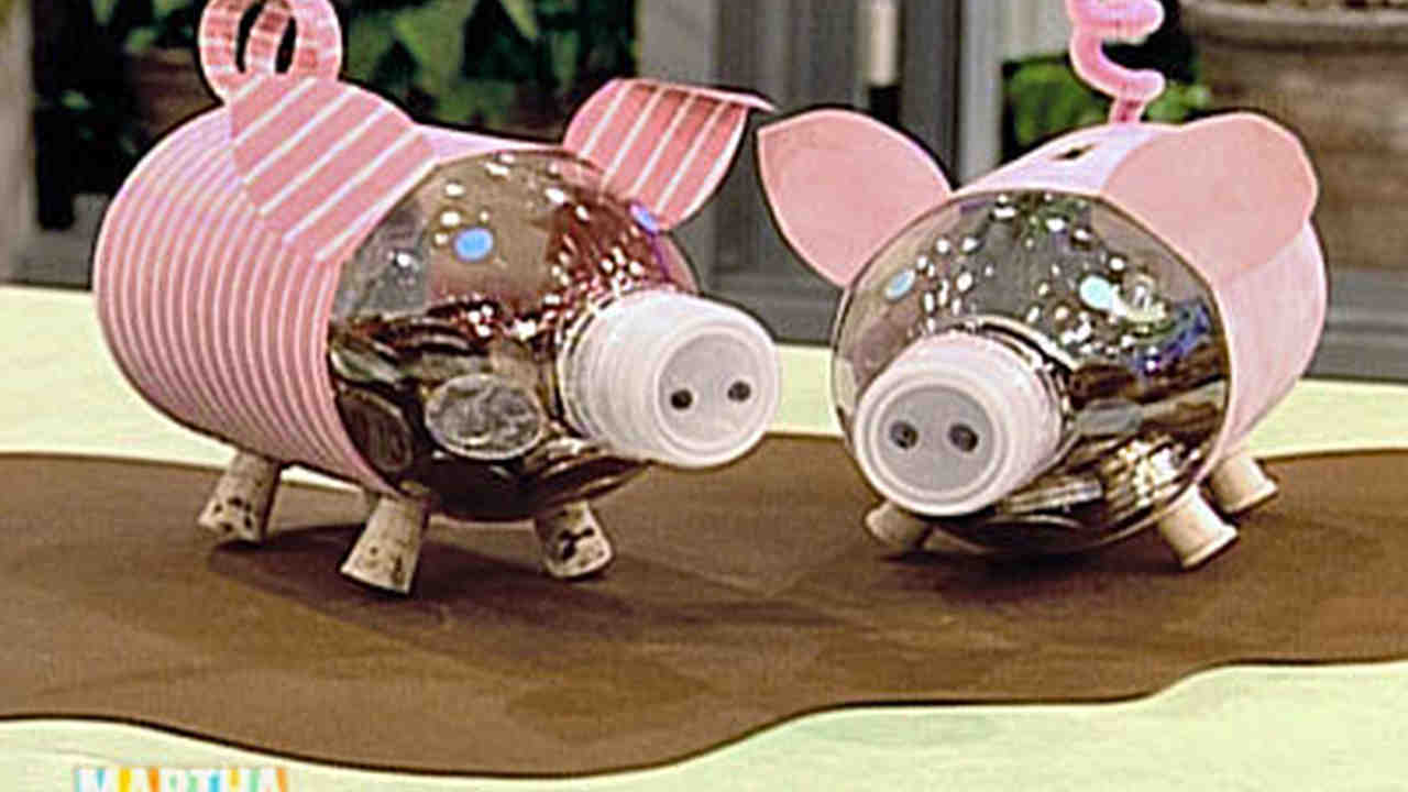 Piglet made of plastic bottles - its easy to make it with your own hands Piglet made of plastic bottles - its easy to make it with your own hands
